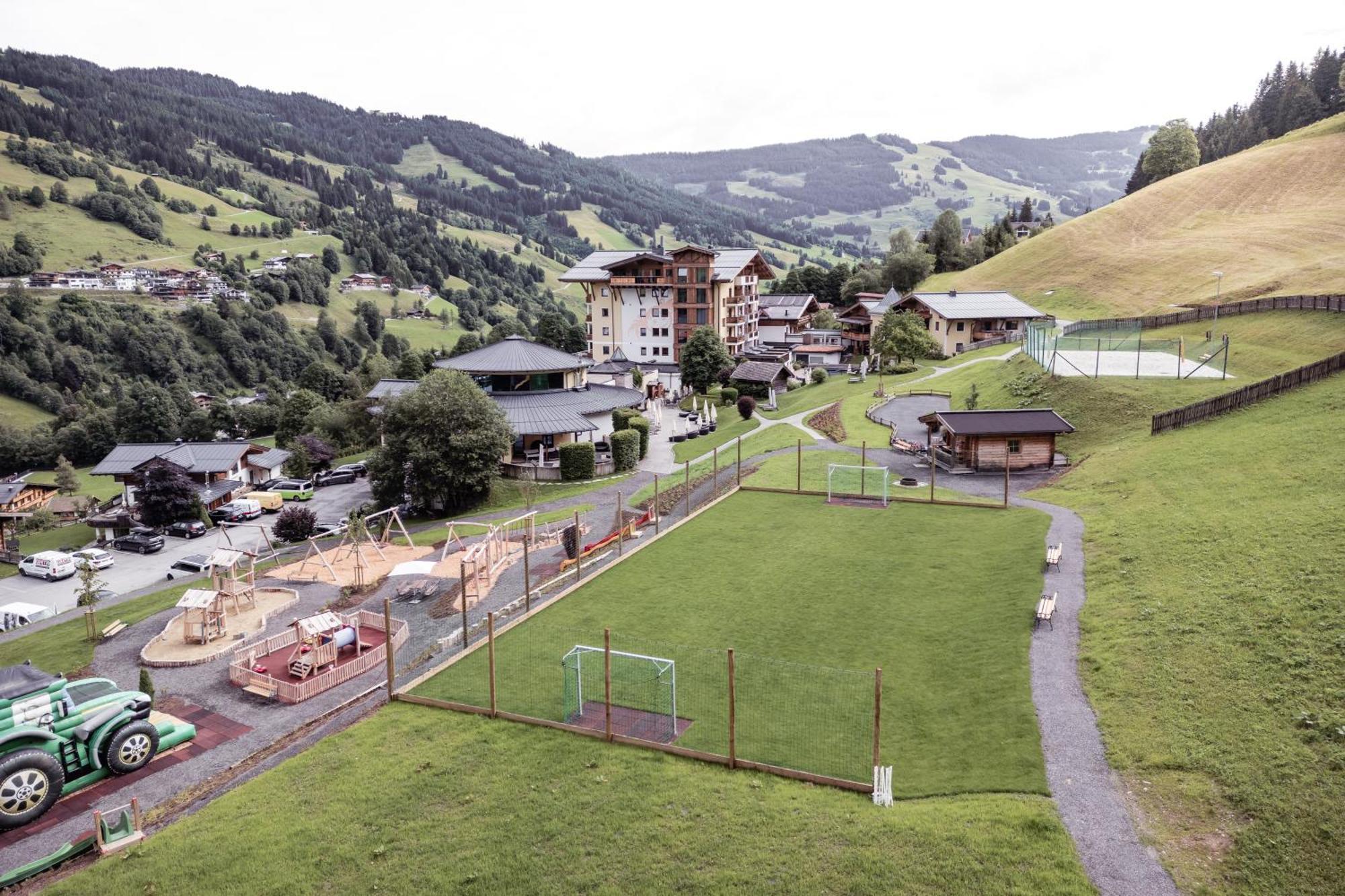 Familienresort Ellmauhof Saalbach-Hinterglemm Extérieur photo